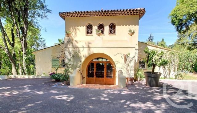 maison à vendre - 9 pièces - 290.0 m2 - BIOT - 06 - PROVENCE-ALPES-COTE-D-AZUR - Century 21 Visa Immobilier maison à vendre - 9 pièces - 290.0 m2 - BIOT - 06 - PROVENCE-ALPES-COTE-D-AZUR - Century 21 Visa Immobilier