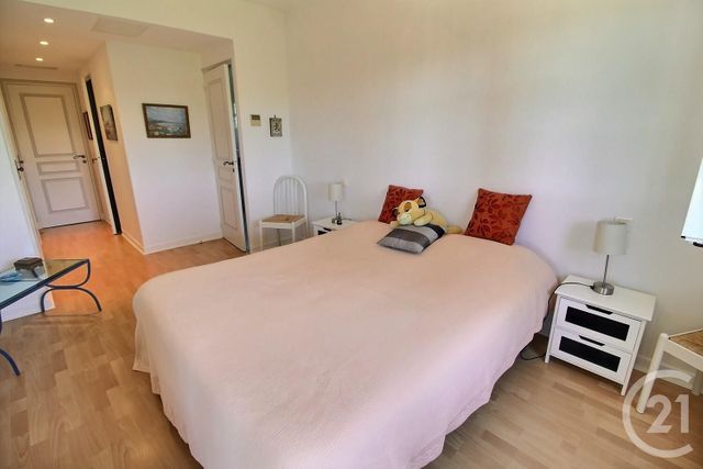 maison à vendre - 6 pièces - 271.0 m2 - BIOT - 06 - PROVENCE-ALPES-COTE-D-AZUR - Century 21 Visa Immobilier