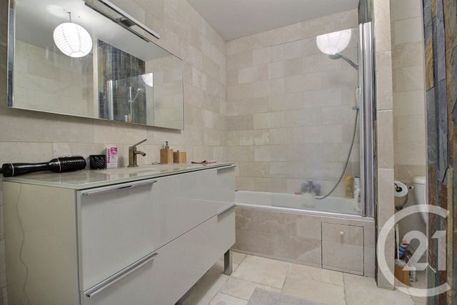 maison à vendre - 6 pièces - 200.0 m2 - BIOT - 06 - PROVENCE-ALPES-COTE-D-AZUR - Century 21 Visa Immobilier