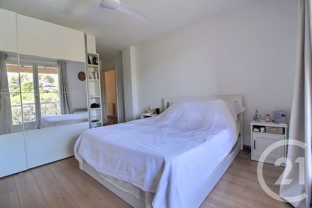 maison à vendre - 6 pièces - 200.0 m2 - BIOT - 06 - PROVENCE-ALPES-COTE-D-AZUR - Century 21 Visa Immobilier