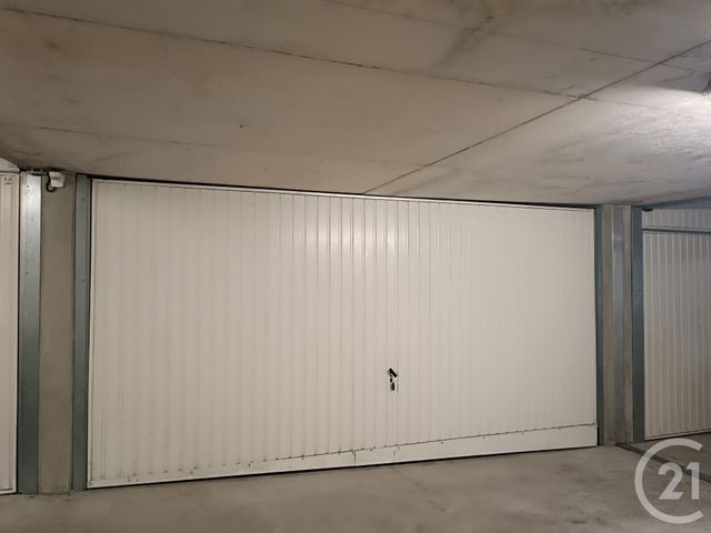 parking à vendre - 23.0 m2 - ANTIBES - 06 - PROVENCE-ALPES-COTE-D-AZUR - Century 21 Visa Immobilier