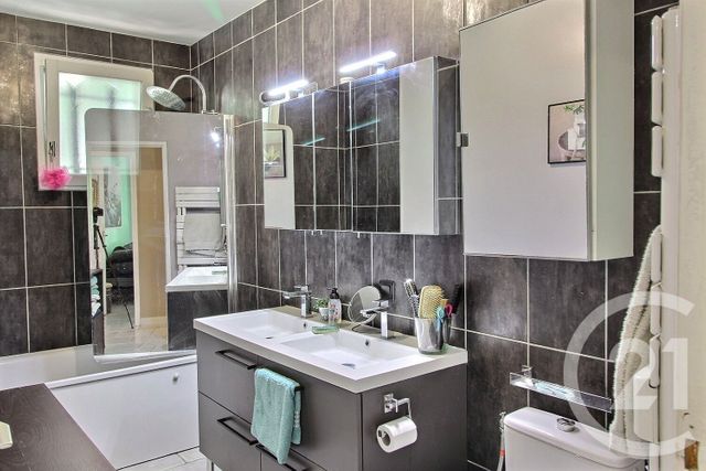 maison à vendre - 4 pièces - 108.0 m2 - ROQUEFORT LES PINS - 06 - PROVENCE-ALPES-COTE-D-AZUR - Century 21 Visa Immobilier