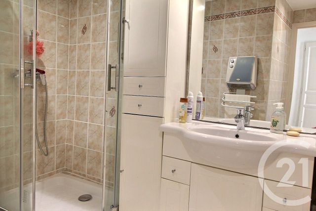 Appartement F3 à vendre - 3 pièces - 61.22 m2 - BIOT - 06 - PROVENCE-ALPES-COTE-D-AZUR - Century 21 Visa Immobilier