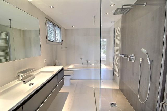 maison à vendre - 5 pièces - 218.0 m2 - BIOT - 06 - PROVENCE-ALPES-COTE-D-AZUR - Century 21 Visa Immobilier