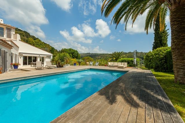 maison à vendre - 5 pièces - 218.0 m2 - BIOT - 06 - PROVENCE-ALPES-COTE-D-AZUR - Century 21 Visa Immobilier