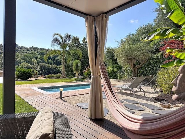 maison à vendre - 6 pièces - 194.0 m2 - BIOT - 06 - PROVENCE-ALPES-COTE-D-AZUR - Century 21 Visa Immobilier