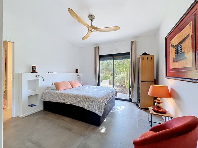 maison à vendre - 6 pièces - 194.0 m2 - BIOT - 06 - PROVENCE-ALPES-COTE-D-AZUR - Century 21 Visa Immobilier